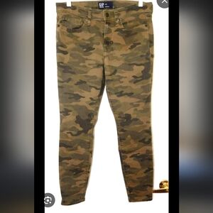 GAP Camo Print Jeans